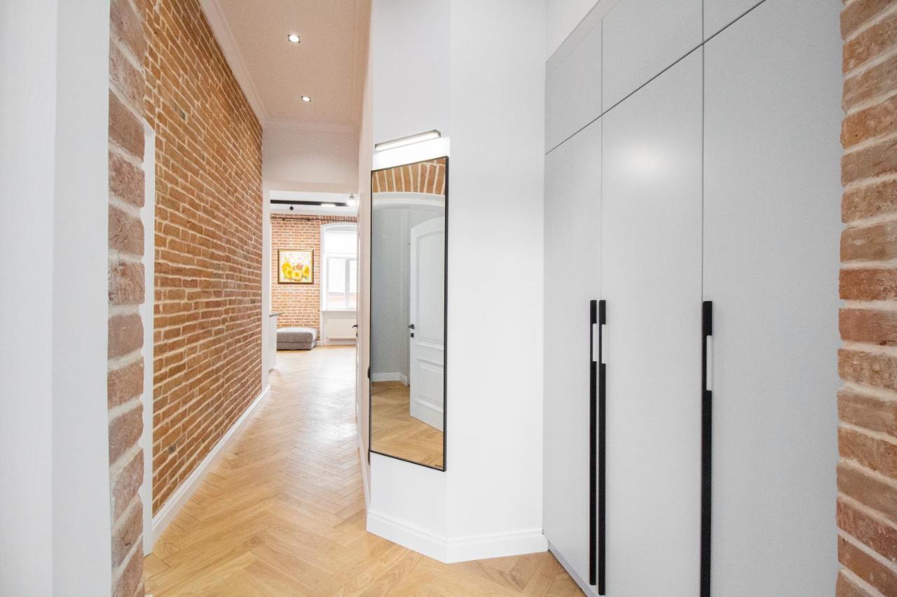 Seveneleven Apartments แชร์นิฟซี ภายนอก รูปภาพ